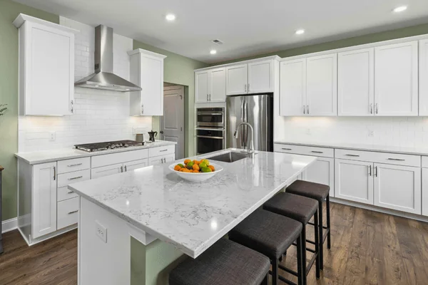 Kitchen Cabinet Refinishing Cost Breakdown in the South Shore, MA, Area